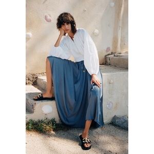 Zara Skirt (LARGE) NWT